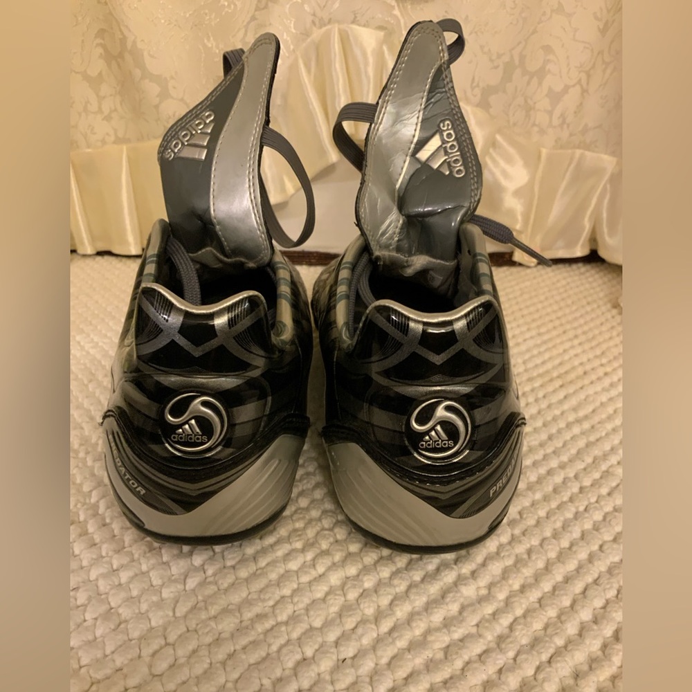 ADIDAS - Picture 4 of 10